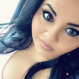 Meet your Posher, Candie